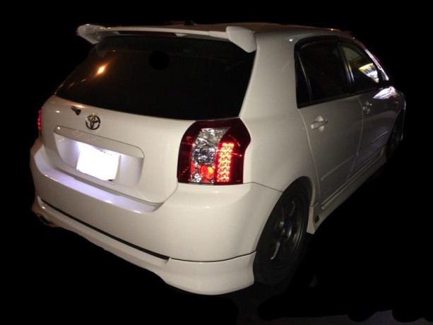 Накладки-уши на спойлер "C-One" Toyota Corolla Runx / Allex купить недорого с доставкой в Пенза