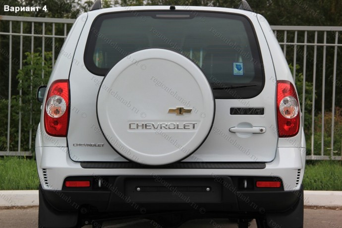 Чехол запасного колеса Chevrolet Niv@ с эмблемой Chevrolet купить недорого с доставкой в Пенза