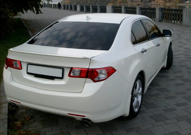 Лип спойлер на крышку багажника для Honda Accord VIII (2008-2013) купить недорого с доставкой в Пенза